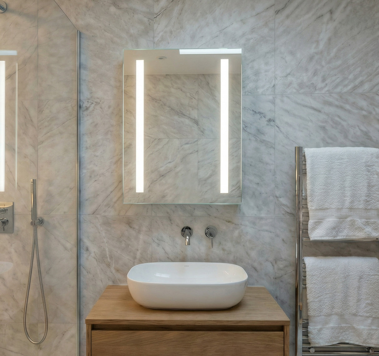 Lumin Single Door Demist Cabinet