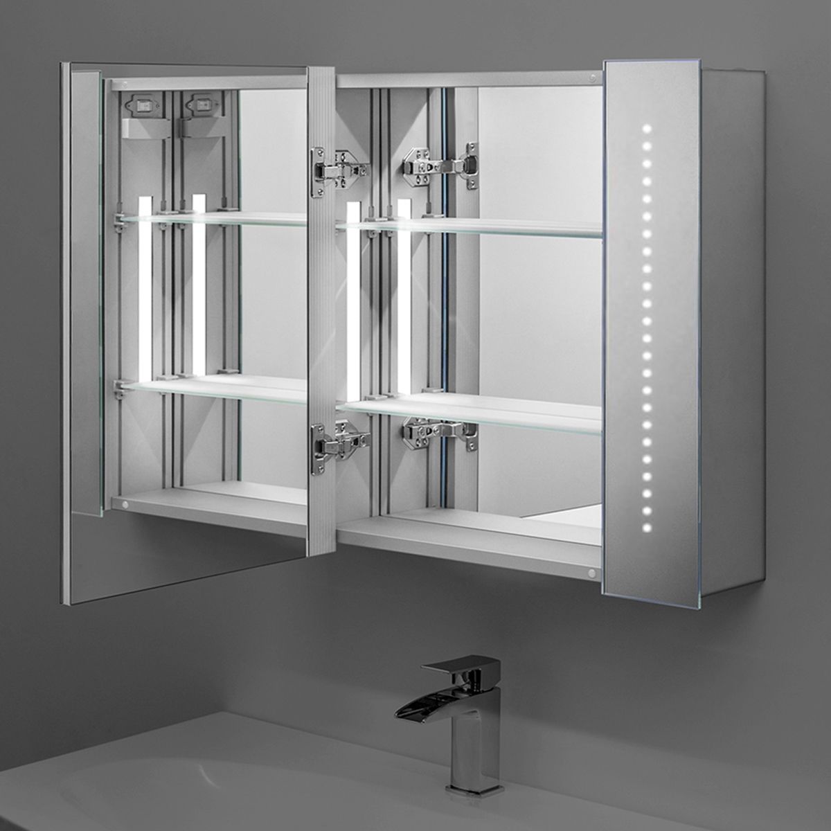 Marcellus Demist Cab