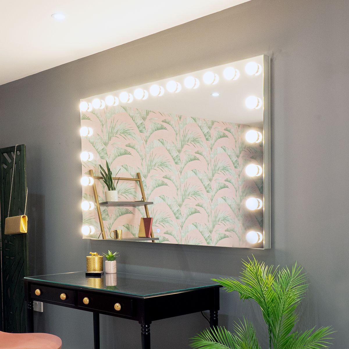 Starlet Wallmount Hollywood Mirror