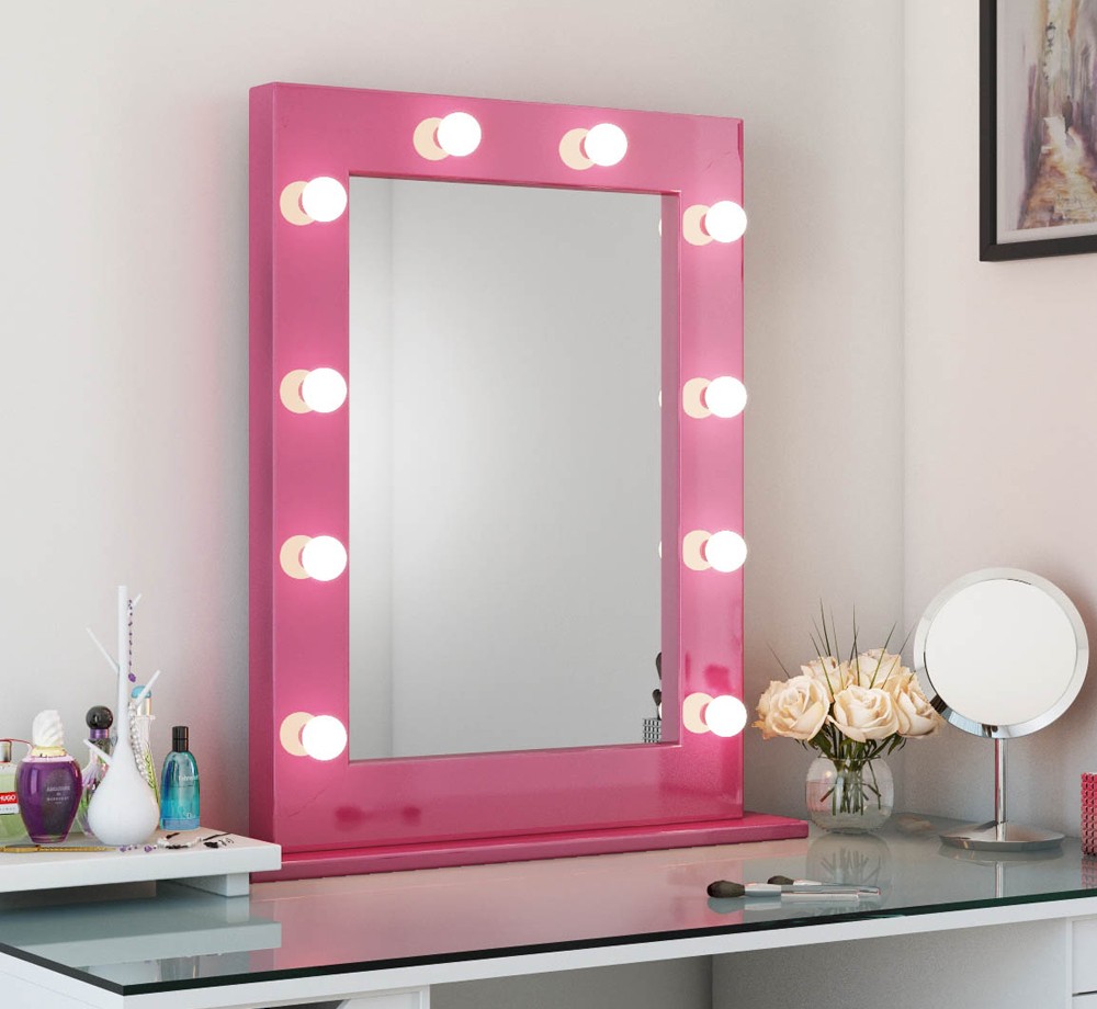 Mirror up. Vanity Mirror. Идеа зеркало для магазина. Mirror for Kids. Зеркало vjana led.